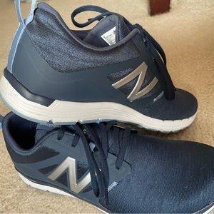 Barely worn New Balance Sneakers Women’s Size 8.5